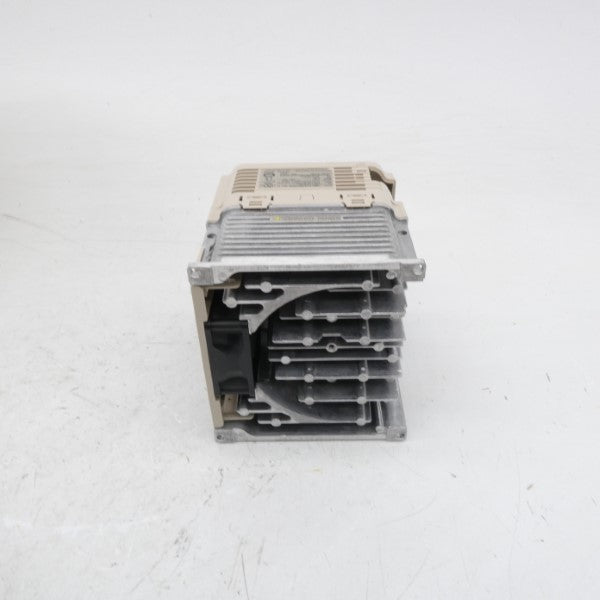 YASKAWA ELECTRIC CIMR-VU4A0011BAA 380-480VAC 14.0/10.4A NSMP