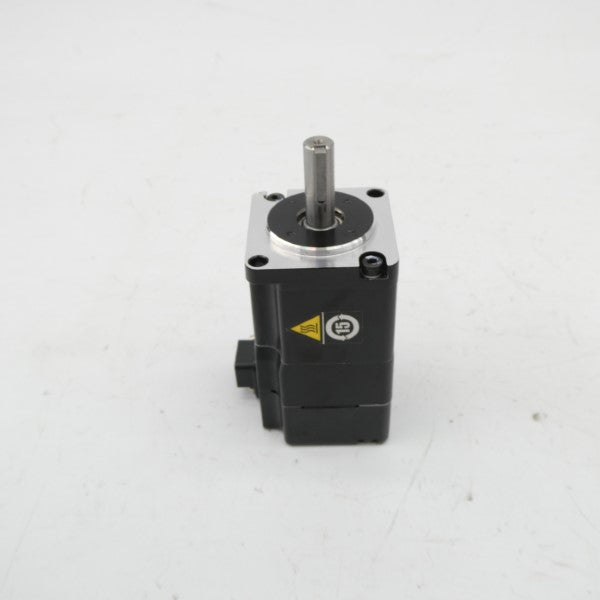 YASKAWA SGM7J-01A7D21 200V 0.85A NSNP