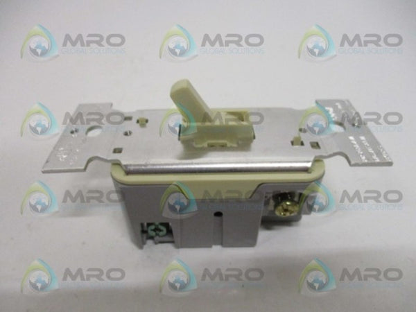 PASS & SEYMOUR TRADEMASTER T600-I TOGGLE DIMMER NSMP