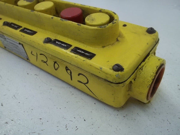 HUBBELL WP-M11RR EUCLID PUSHBUTTON UNMP
