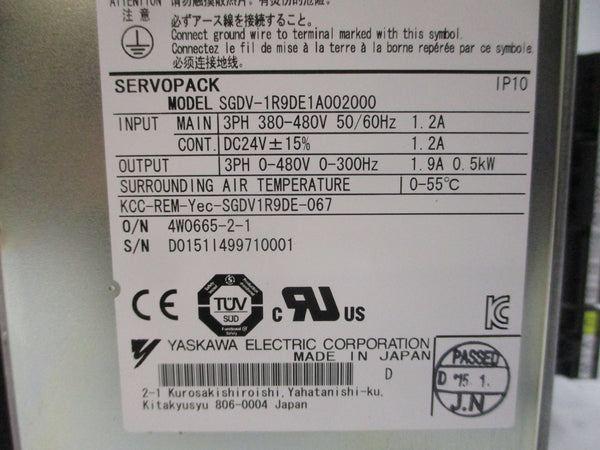 YASKAWA SGDV-1R9DE1A002000100 380-480VDC 1.2A NSMP