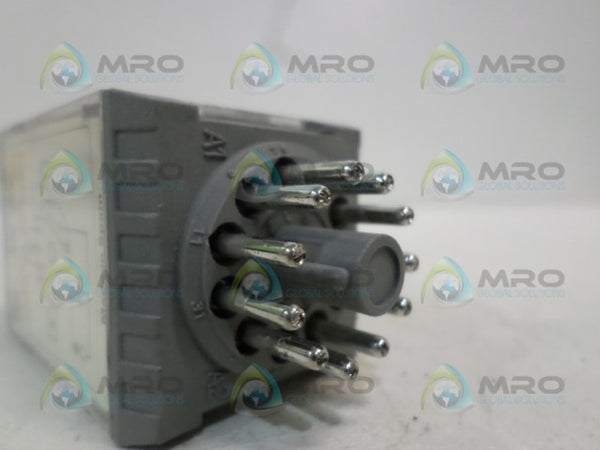 RS COMPONENTS 346-003 RELAY 240VAC NSNP