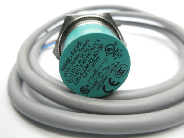PEPPERL+FUCHS CJ10-30GM-E2-3G-3D 123952 10-60VDC UNMP