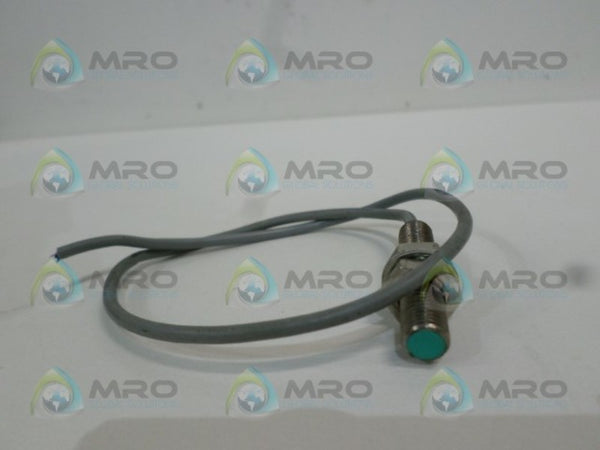 PEPPERL+FUCHS NBB2-8GM40-E2 Y89208 PROXIMITY SENSOR UNMP