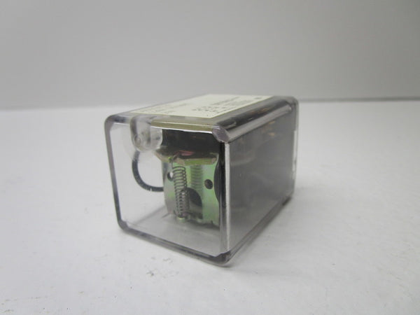 EAGLE SIGNAL 30D2CA120 RELAY 120V UNMP