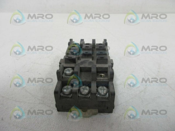 CUTLER HAMMER D5PA2 RELAY SOCKET UNMP