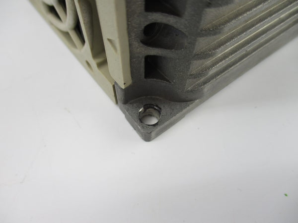 YASKAWA ELECTRIC CIMR-VU4A0005BAA 380-480V 5.9/4.4A UNMP