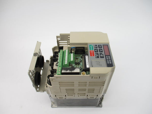 YASKAWA CIMR-VU4A0009FAA 380-480VAC 9.4/8.2A (AS PICTURED) UNMP