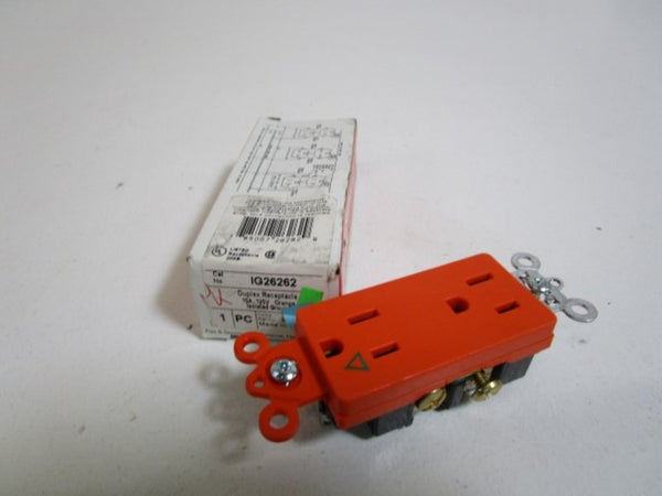 LOT OF 7 PASS & SEYMOUR DUPLEX RECEPTACLE (ORANGE) IG26262 NSMP