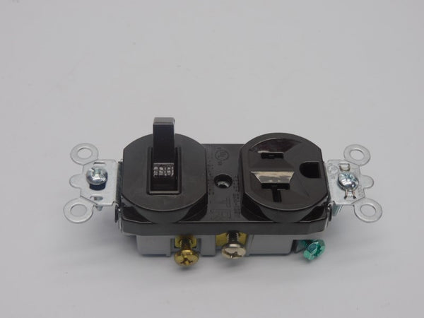PASS&SEYMOUR LEGRAND 671TR 120VAC 20A NSMP