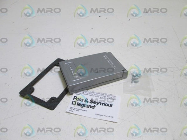 PASS & SEYMOUR WEATHERPROOF COVER 4512 NSMP