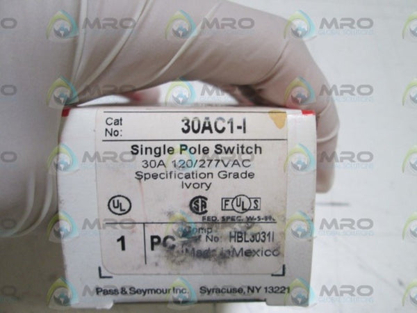 PASS & SEYMOUR SINGLE POLE SWITCH 30AC1-I NSMP