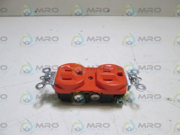 PASS & SEYMOUR DUPLEX RECEPTACLE IG5262 NSMP