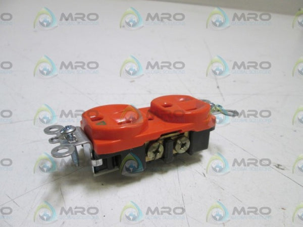 PASS & SEYMOUR DUPLEX RECEPTACLE IG5262 NSMP