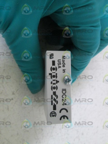 LOT OF 2 OPTO 22 RELAY MODULE IDC24 NSMP