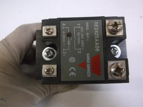 CARLO GAVAZZI RE2425AA06 SOLID STATE RELAY (AS PICTURED)  UNMP