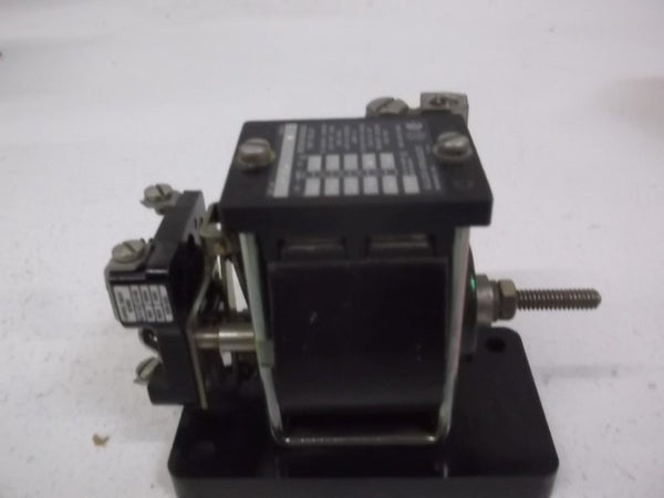ALLEN BRADLEY 809-A06E SER. A  INSTANTANEOUS TRIP RELAY  UNMP