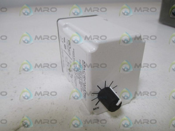 MACROMATIC TR-50228-09 TIME DELAY RELAY NSMP