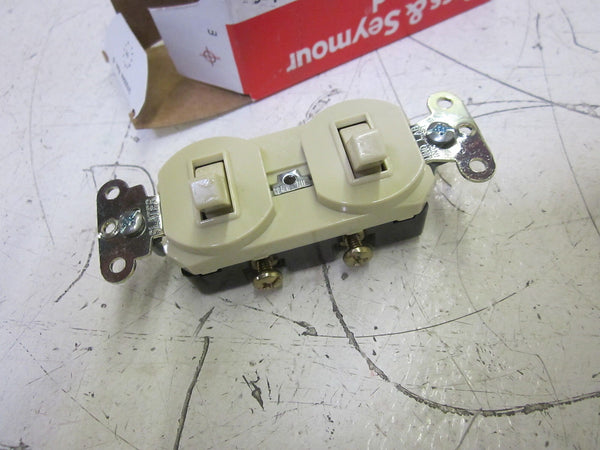PASS & SEYMOUR 690-I COMBINATION DEVICE TWO 1P SWITCHES 15A 120/277VAC NSNP IN