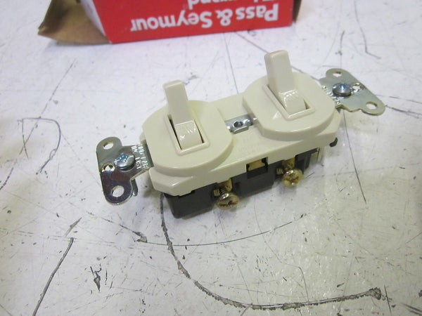 PASS & SEYMOUR 690-I COMBINATION DEVICE TWO 1P SWITCHES 15A 120/277VAC NSNP IN