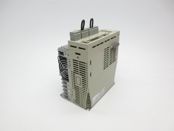 YASKAWA ELECTRIC SGDH-15DE 380-480V 4.8A NSNP