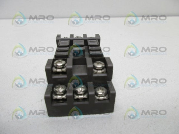 IDEC SR3B-02 RELAY SOCKET  UNMP
