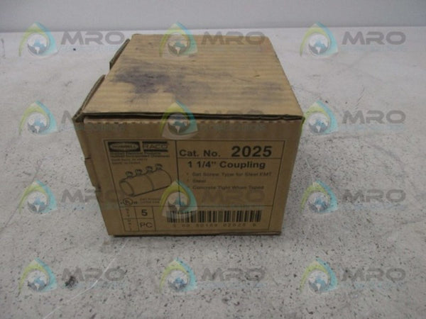 HUBBELL 2025 COUPLING FITTING 1-1/4" (IN BOX) NSNP