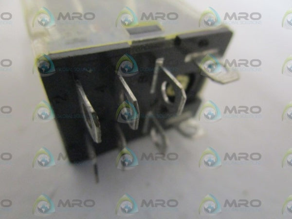 AROMAT AP512998 240V RELAY  UNMP