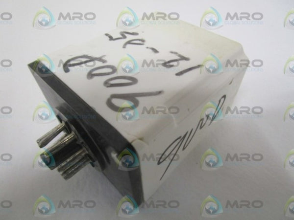 ALLEN BRADLEY 700-HT12BA1 SER. A TIME RELAY (CRACKED AS PICTURED)  UNMP