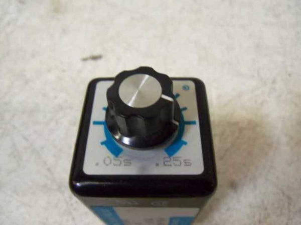 AIR TRONICS TIP100025A2S TIME DELAY RELAY .05-.25 SEC  NSNP