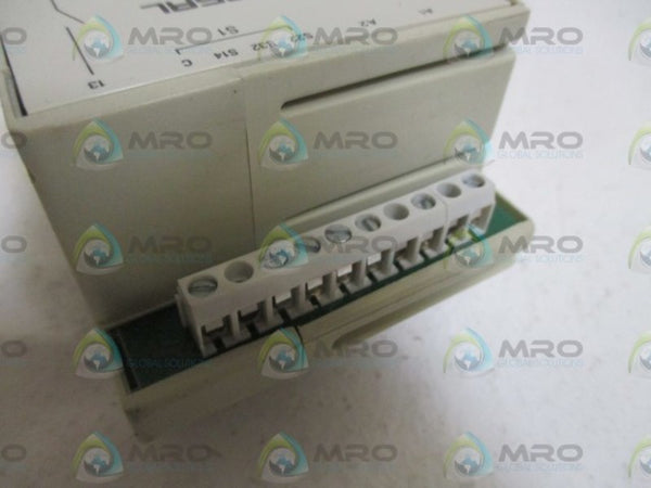 SCHMERSAL AES 7112.1 SAFETY RELAY UNMP