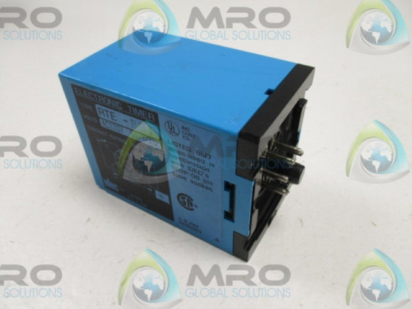 IDEC RTE-PN1 TIMER RELAY 0-60SECONDS 120VAC NSNP