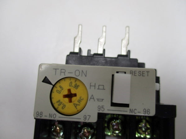 FUJI ELECTRIC TR-0N TR13N OVERLOAD RELAY 0,64-0,96A UNMP