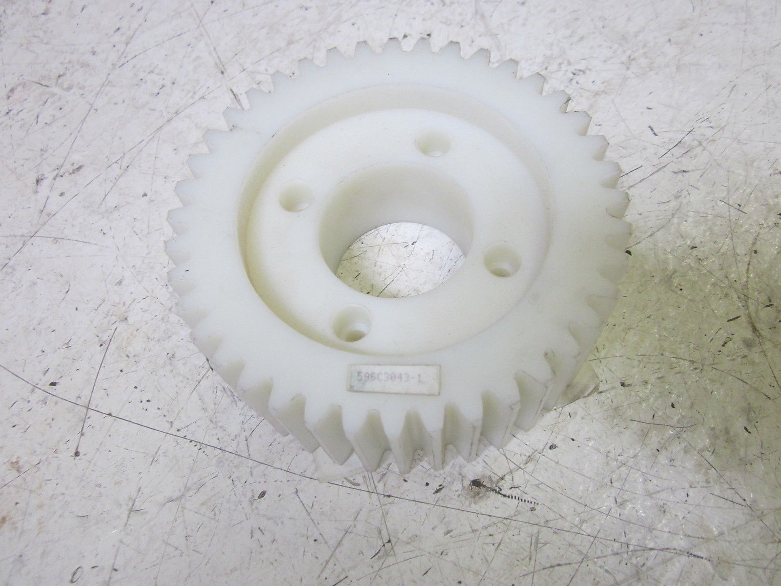 596C3043-1 GEAR DRIVE (WHITE) NSNP