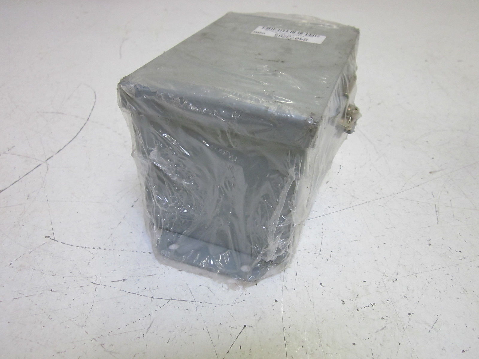 644-12CHC JIC BOX B-LINE ENCLOSURE NSNP