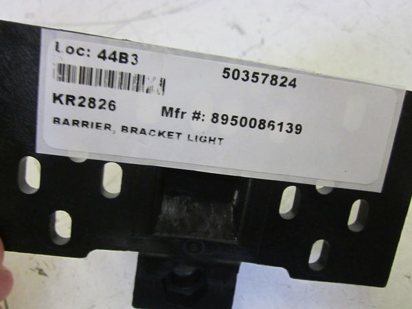 8959986139 BARRIER, BRACKET LIGHT NSNP
