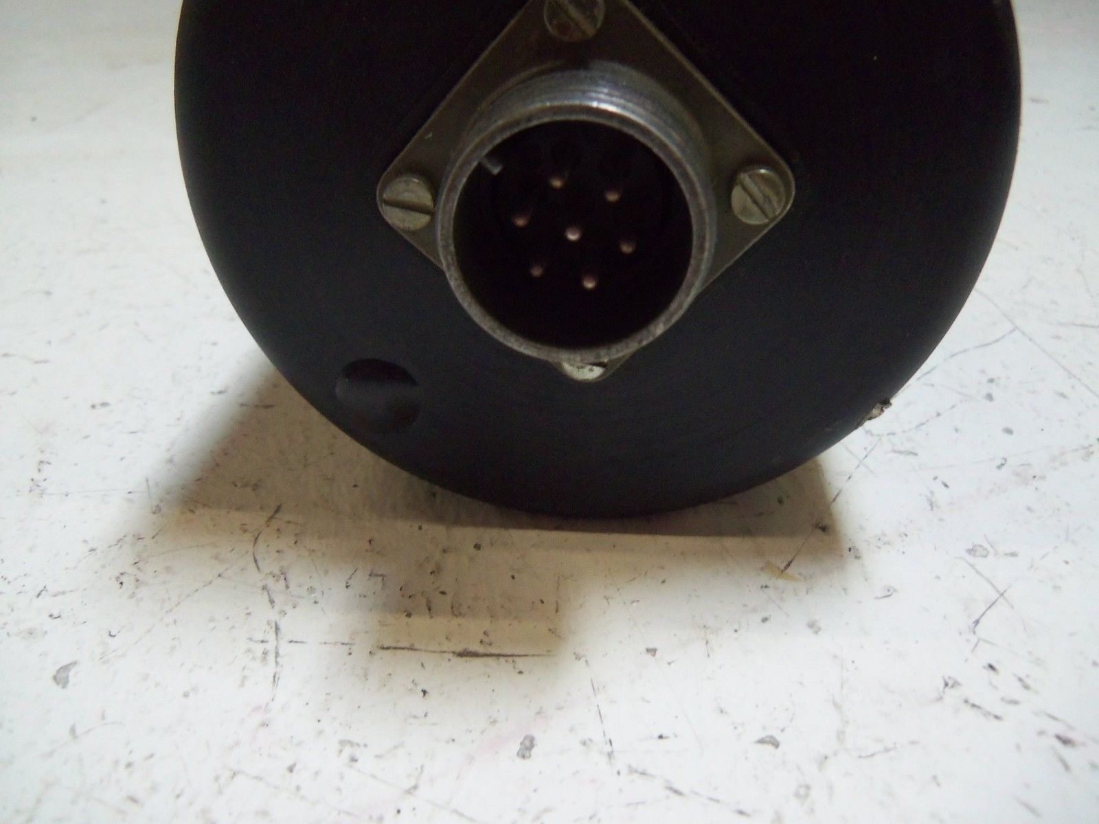 90AG-400-824-BZ-B-CM UNMP