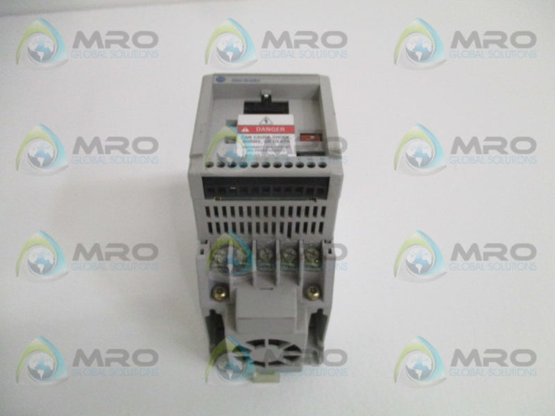 ALLEN BRADLEY 160-BA04NPS1 SER. A F/W 4.07 SPEED CONTROLLER (NO KEYPAD) UNMP
