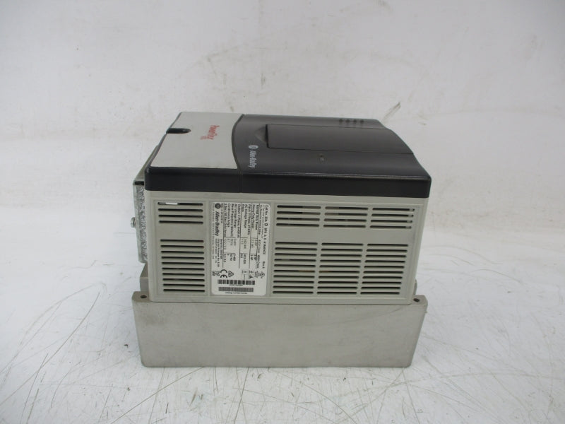 ALLEN BRADLEY 20AD8P0A0AYNANC0 SER. A F/W 5.001 480V 8A NSNP