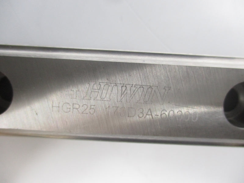 HIWIN HGR25 170D3A-60300 HGW25CC 170G24-30000 NSNP