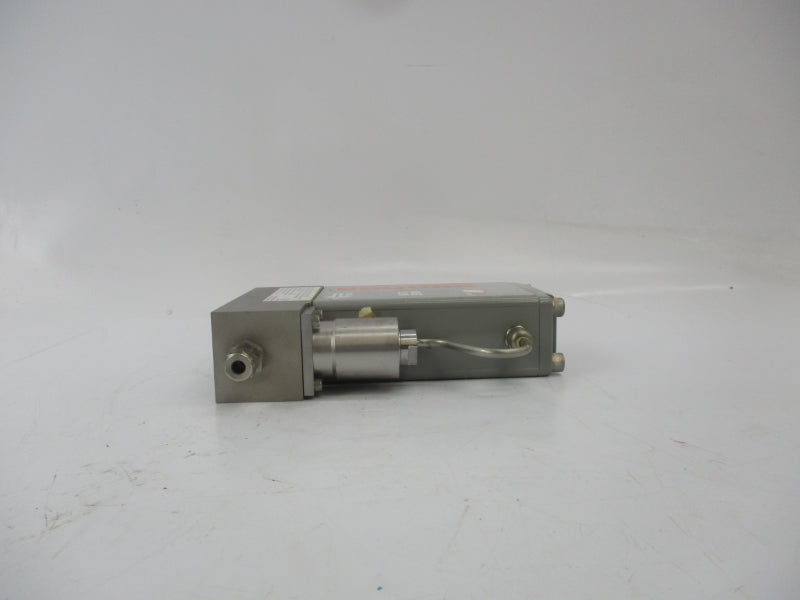 BROOKS INSTRUMENT MF50IA1BL3X2BEA 20PSI NSNP