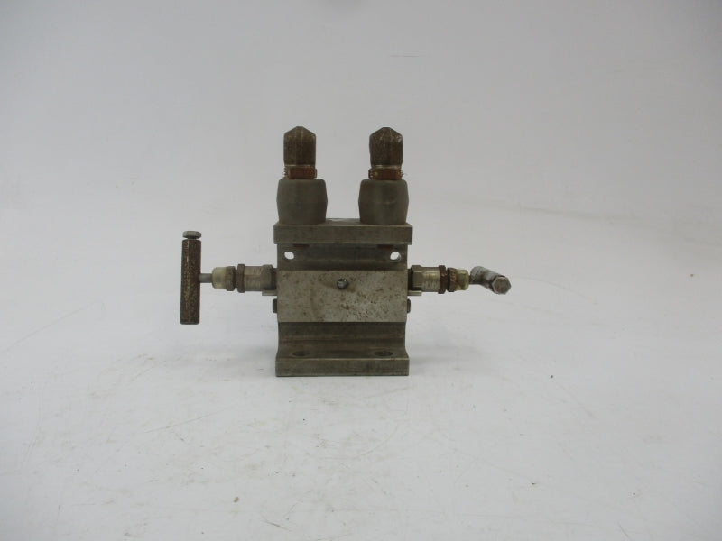 ANDERSON M4AVIS 02-2565-541 6000PSI (AS PICTURED) UNMP