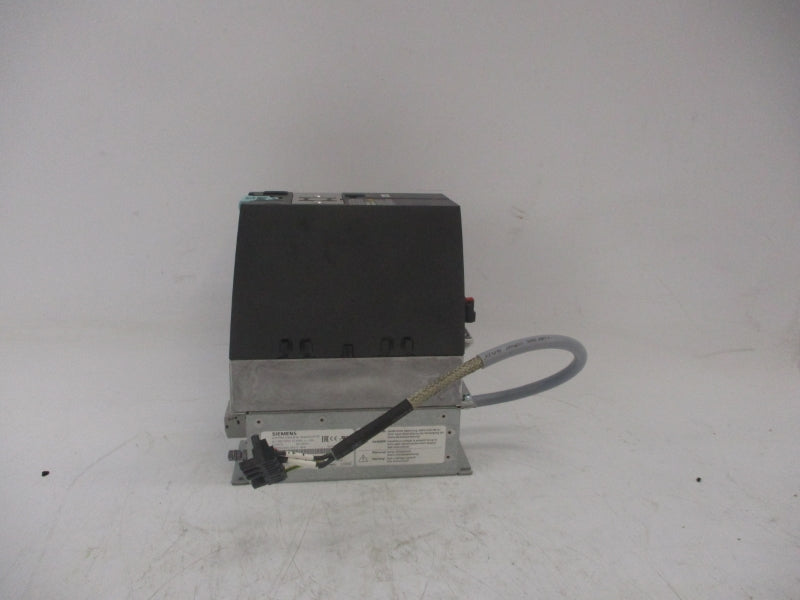 SIEMENS 6SL3120-1NE15-8UL1 400-480VAC 6.1A NSNP