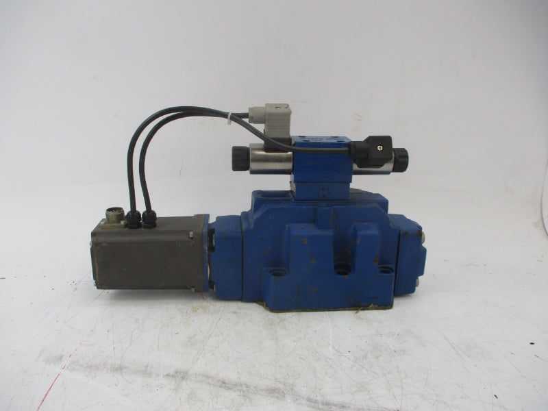 REXROTH R900776605 4WRKE 25 E1-350L-35/6EG24K31/F1D3M 24V UNMP