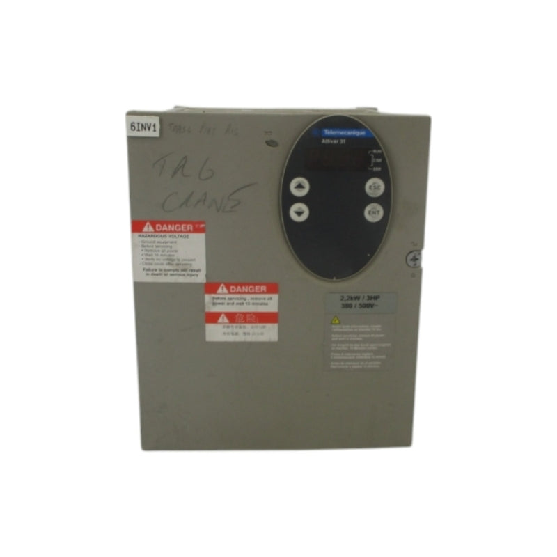 TELEMECANIQUE ATV31HU22N4 380/500V 8.9A (AS PICTURED) UNMP