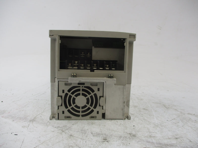 TELEMECANIQUE ATV31HU22N4 380/500V 8.9A (AS PICTURED) UNMP
