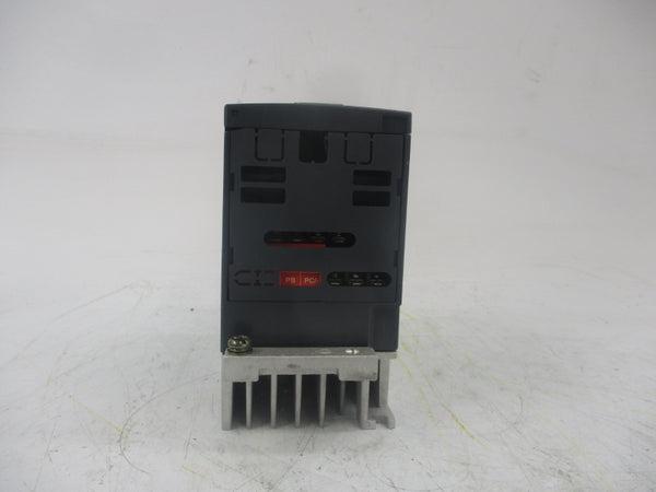 SCHNEIDER ELECTRIC ATV312H037M2 200-240V 5.3A NSNP