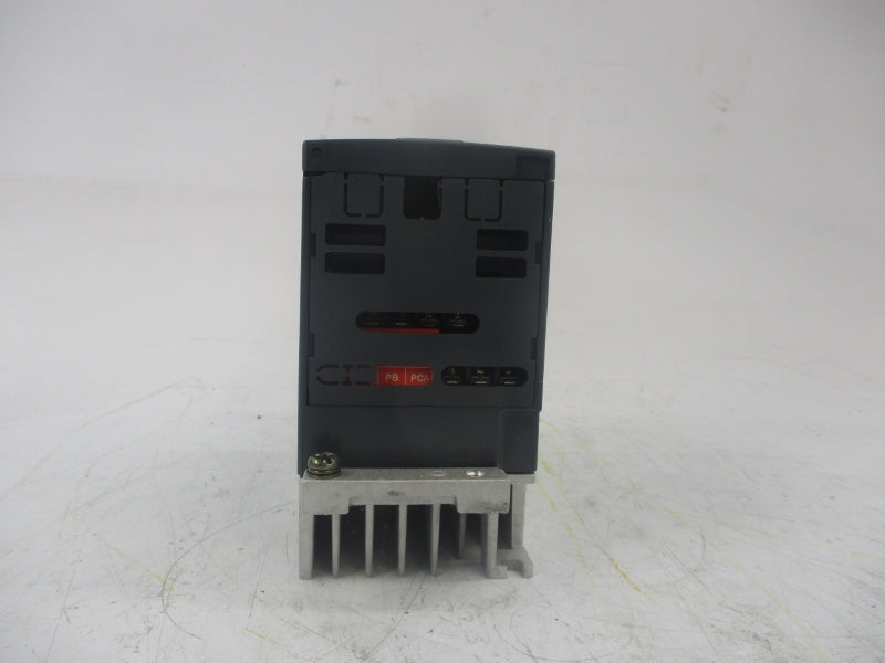 SCHNEIDER ELECTRIC ATV312H037M2 200-240V 5.3A NSNP