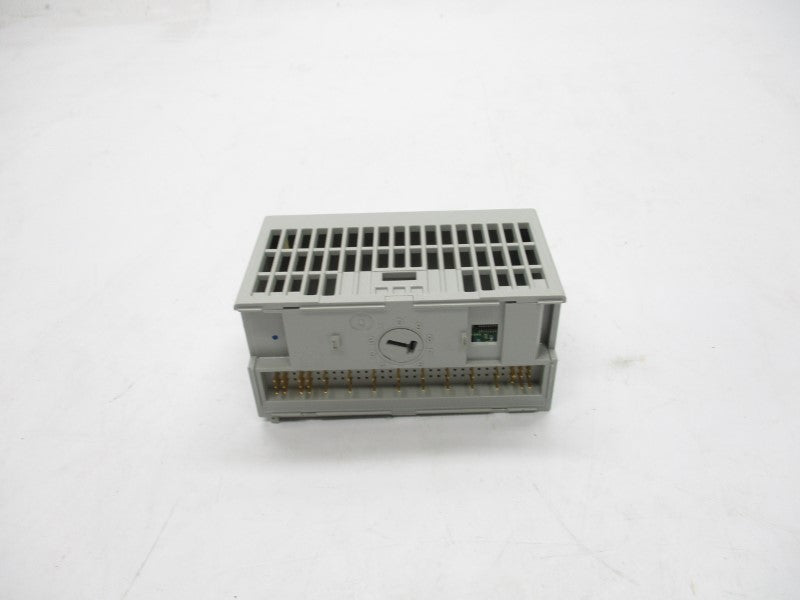 ABB 490176060 S200-OB16 24VDC NSNP