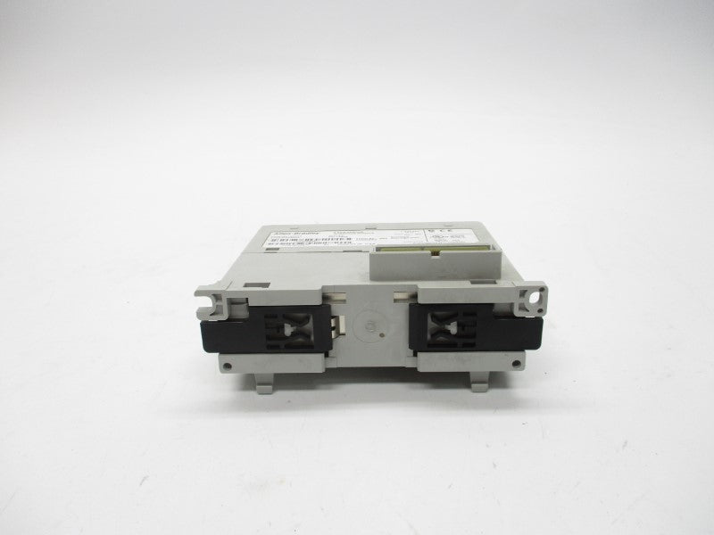 ALLEN BRADLEY 1768-M04SE SER. A F/W 15.37 5.2VDC NSMP